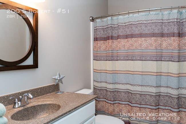 Building Photo - Beautiful Ludington Condo with Marina Views