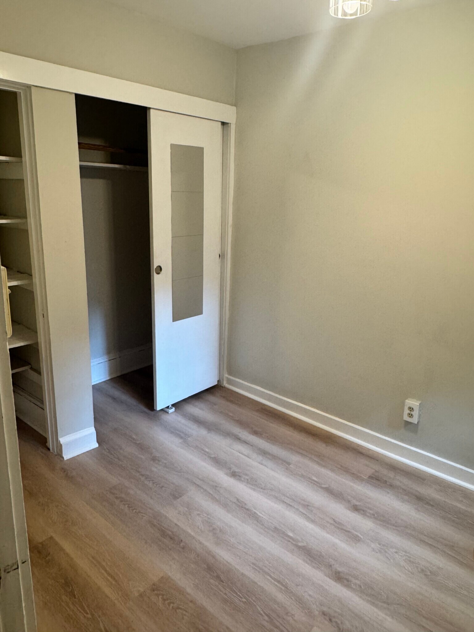 Building Photo - 69 Joy St