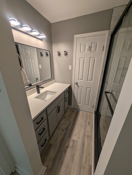 Building Photo - 3756 Governors Way