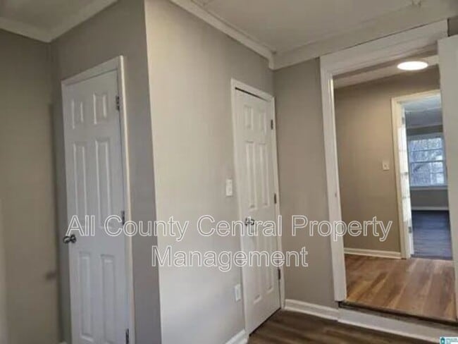 Building Photo - 112 Beck Dr