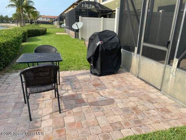 Building Photo - 708 Ventura Dr
