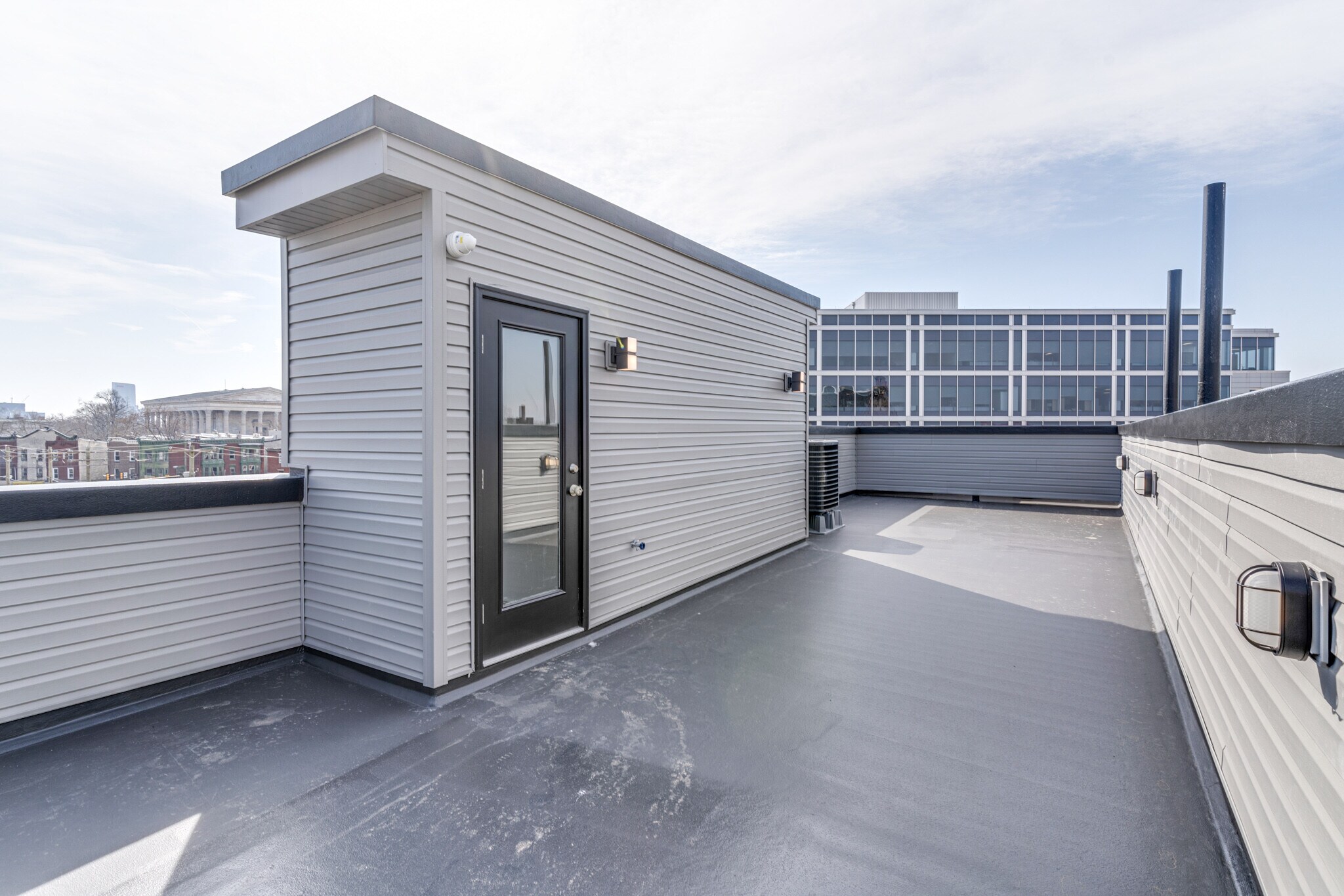 Building Photo - 2603 E Boston St