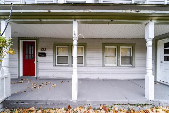 Building Photo - 20 Vandenburgh Ave