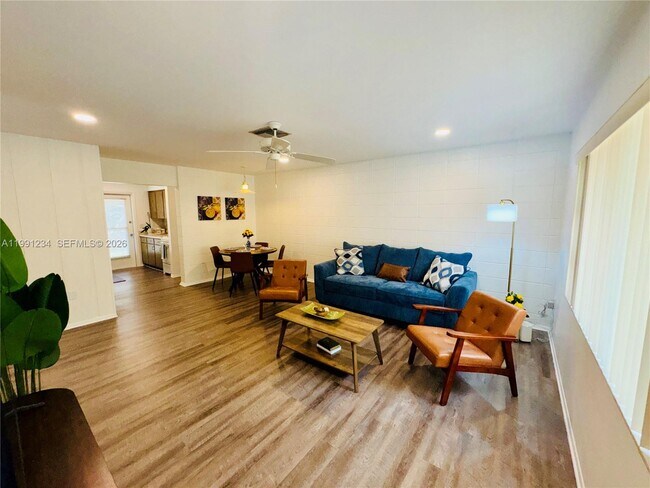 Building Photo - 5100 Rilma Ave