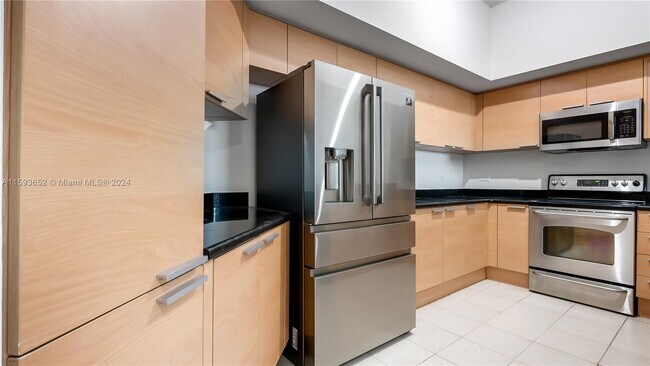 Building Photo - 140 S Dixie Hwy