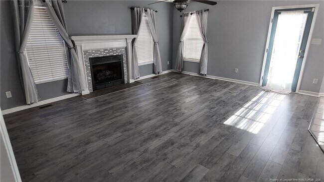 Building Photo - 3527 Standard Dr