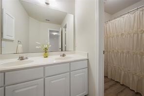 Building Photo - 16717 Foursquare Dr