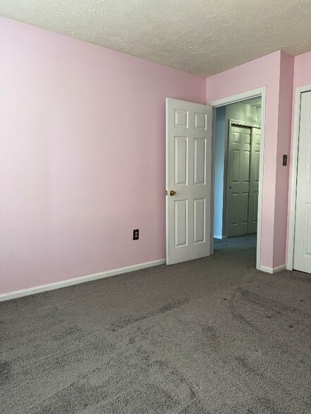 Building Photo - 5314 Halibut Pl