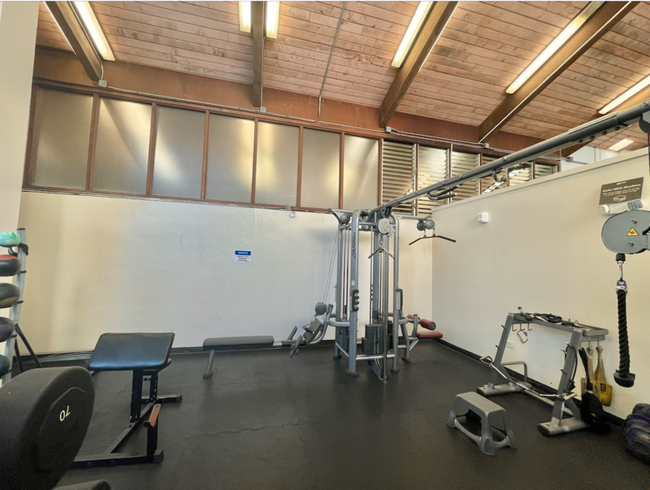 Building Photo - 98-1421 Kaahumanu Street