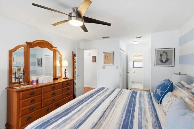 Building Photo - Waterfront Townhome in Punta Gorda