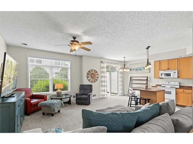 Building Photo - 2145 Old School Rd