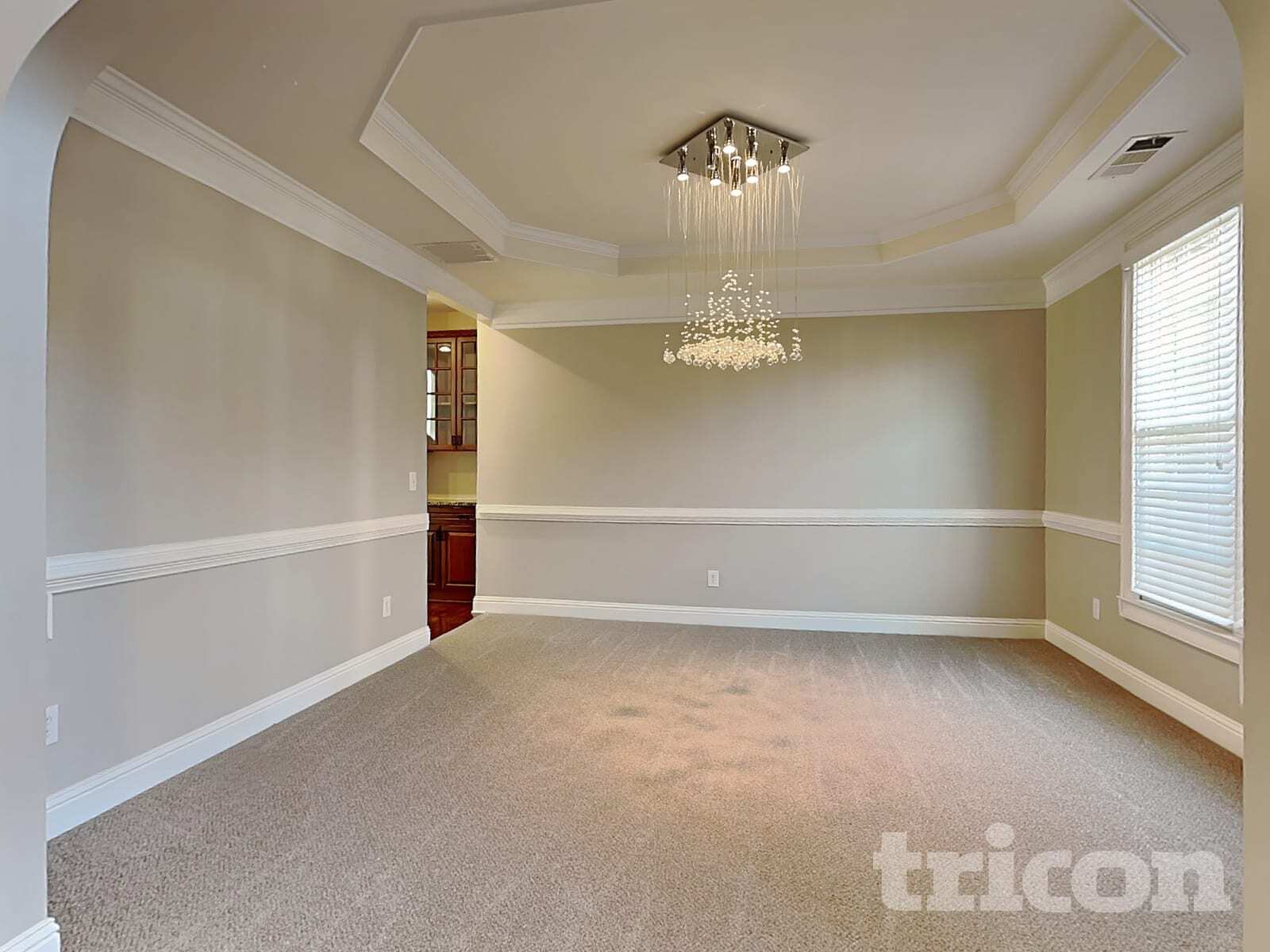 Building Photo - 1533 Country Wood Dr