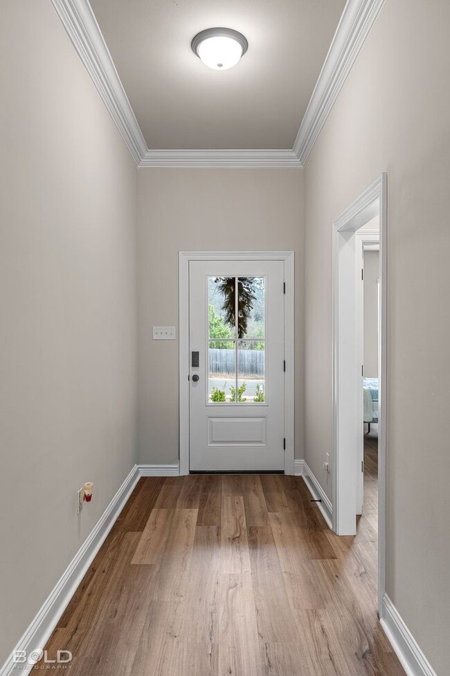 Building Photo - 315 Hummingbird Ln