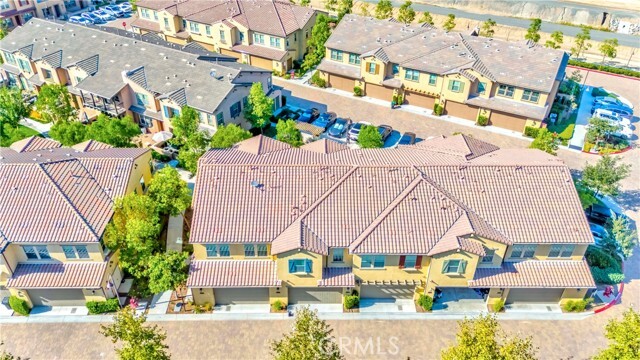 Building Photo - 2545 Almeria Ln