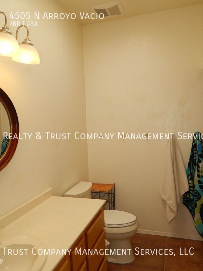 Building Photo - 4505 Arroyo Vacio