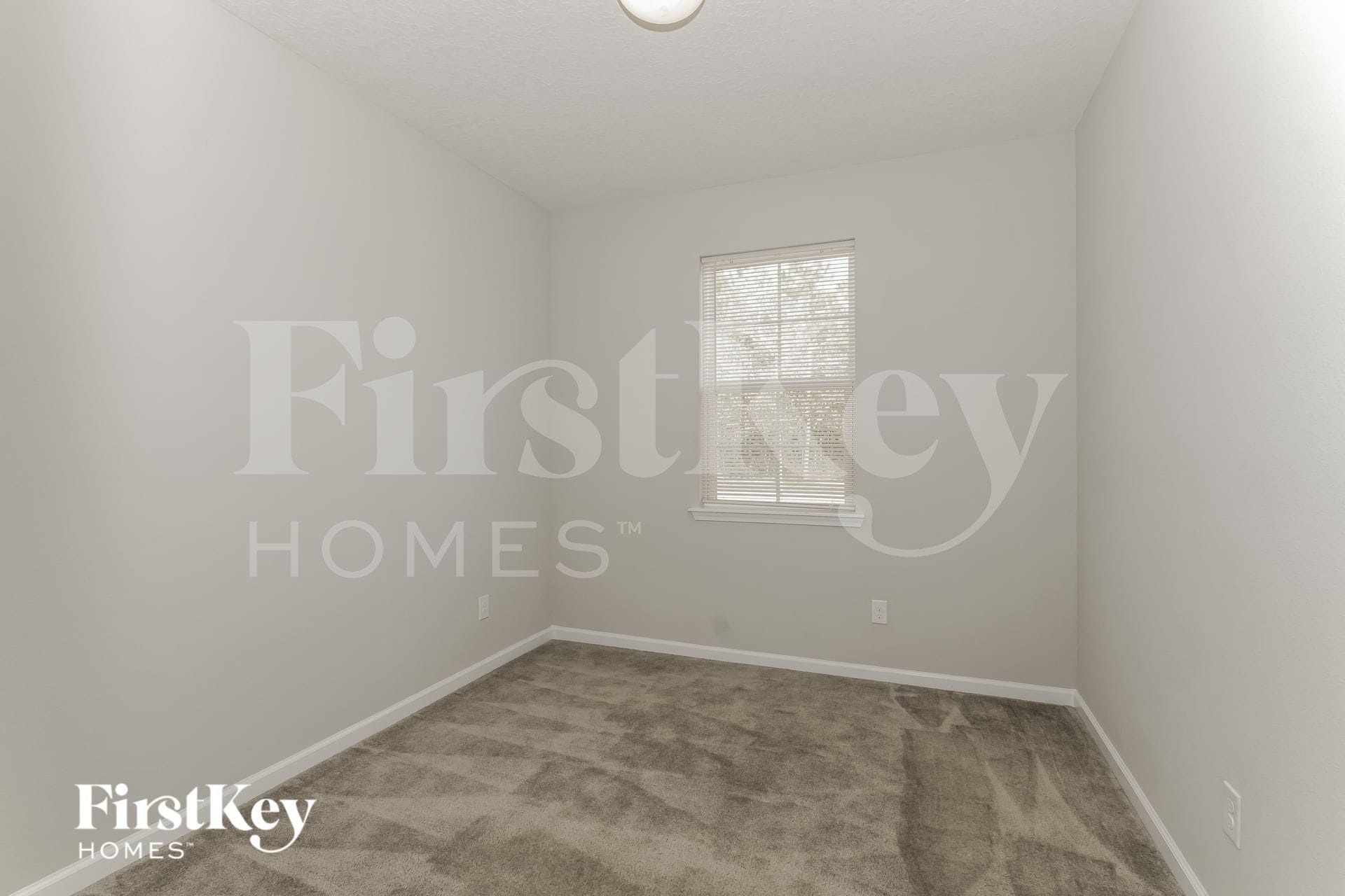 Building Photo - 11010 Chitwood Dr