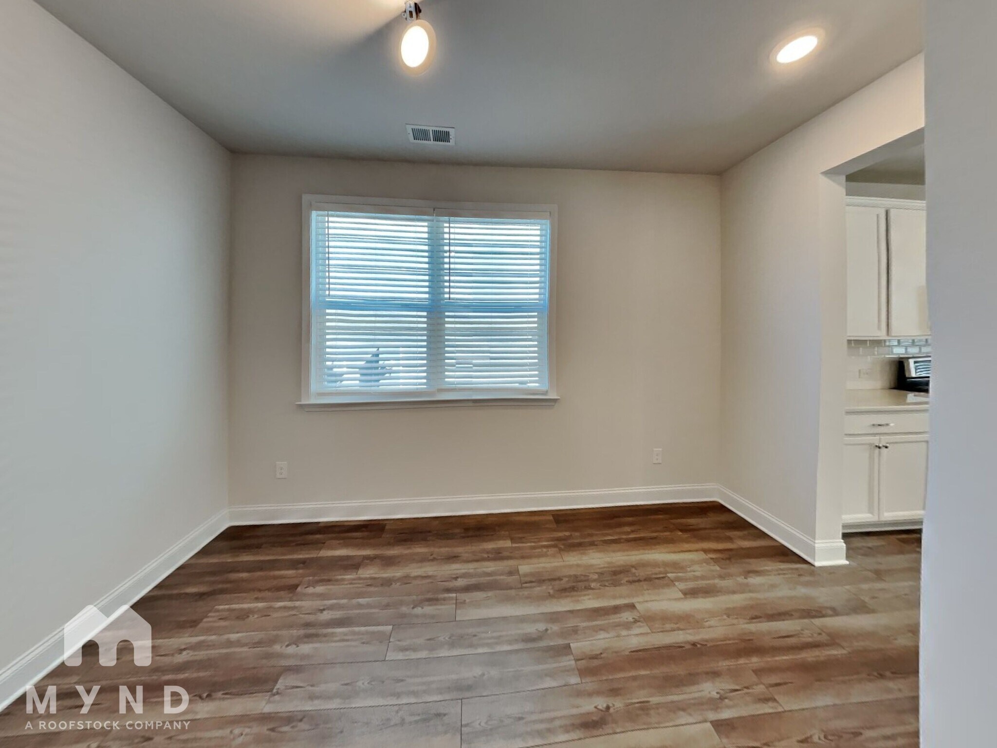 Building Photo - 107 Dew Drop Pointe