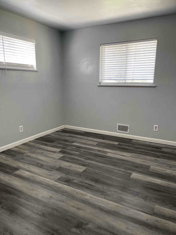 Building Photo - 6568 W Colorado Dr