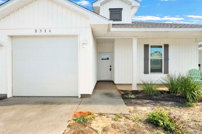 Building Photo - 5316 Cambria Dr