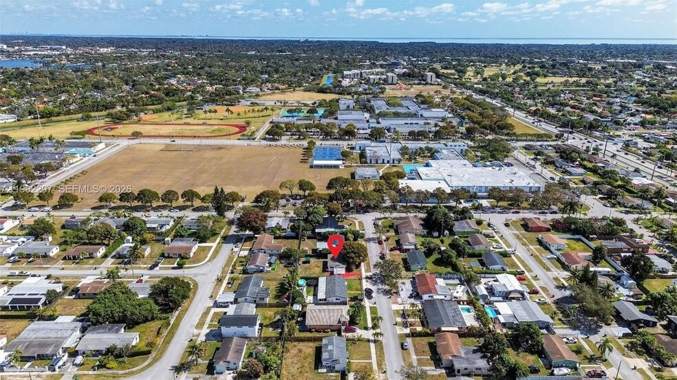 Building Photo - 10325 SW 149th Terrace