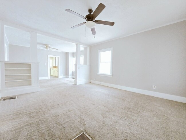 Building Photo - 917 Sancome Ave