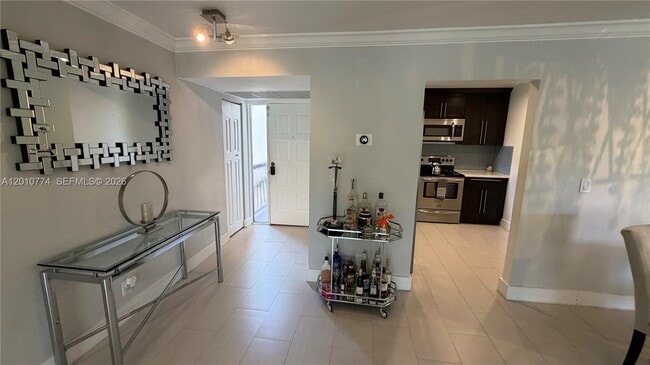 Building Photo - 2649 Carambola Cir N