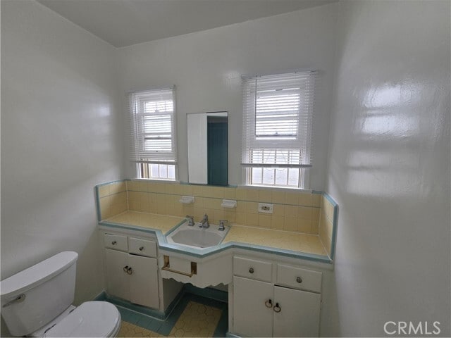 Building Photo - 146 N Hamilton Dr