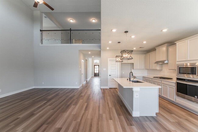 Building Photo - 2016 Woodland Park Ct