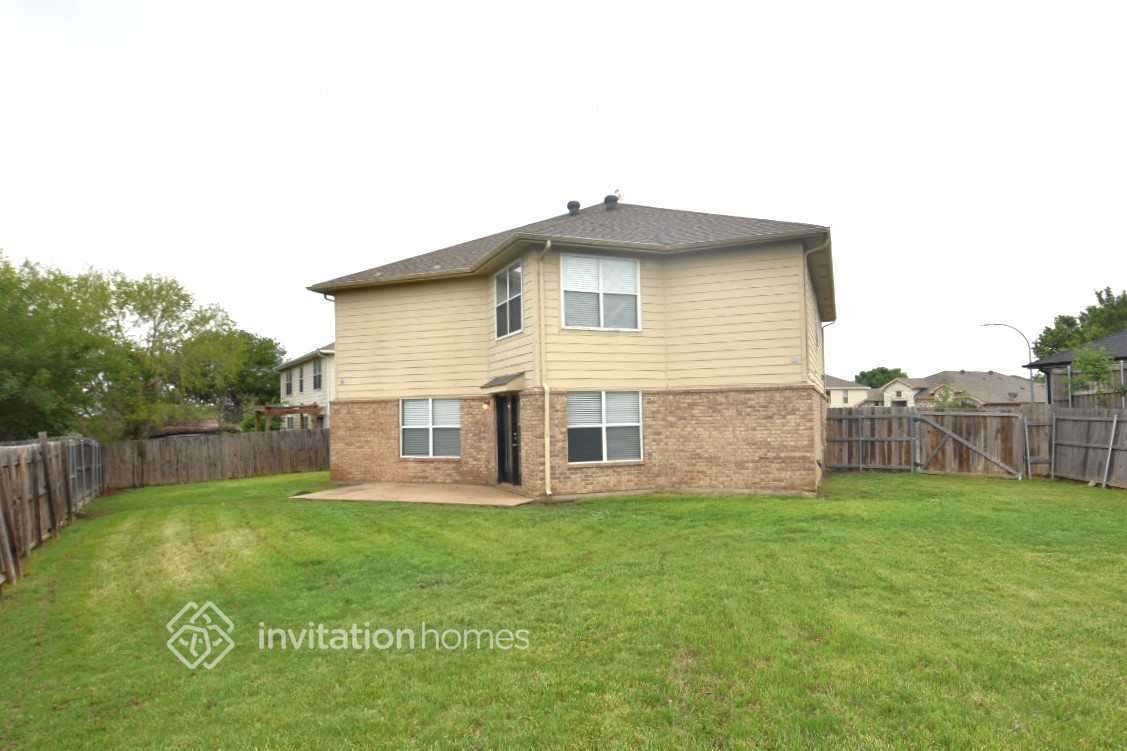 Building Photo - 9944 Osprey Dr
