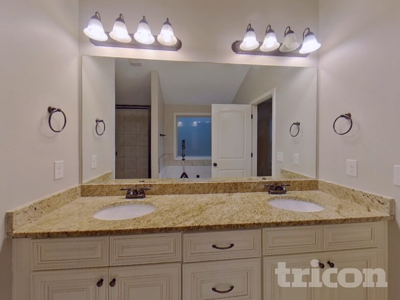 Building Photo - 314 Arbor Pl