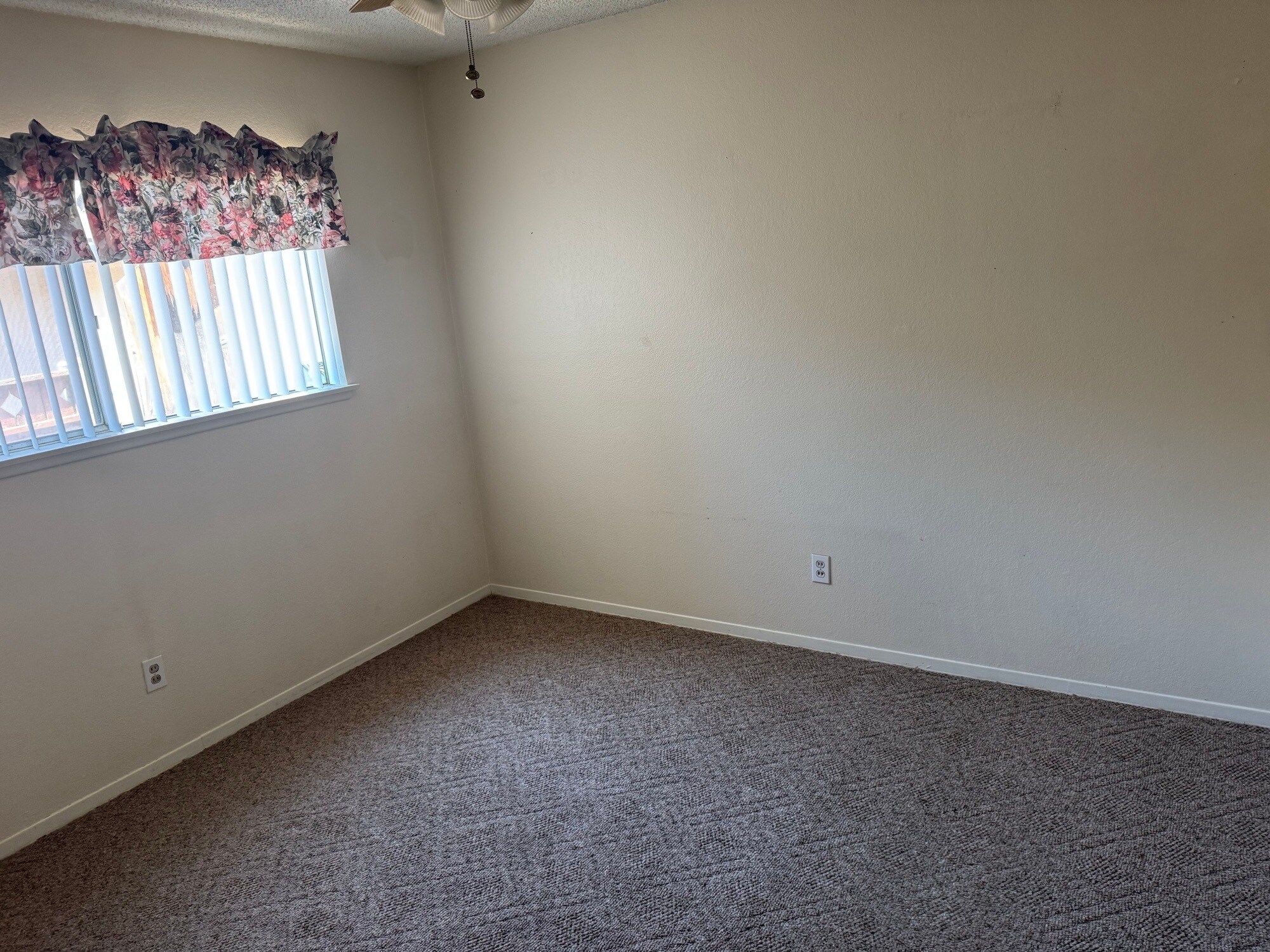 Second Bedroom - 604 E Creston St