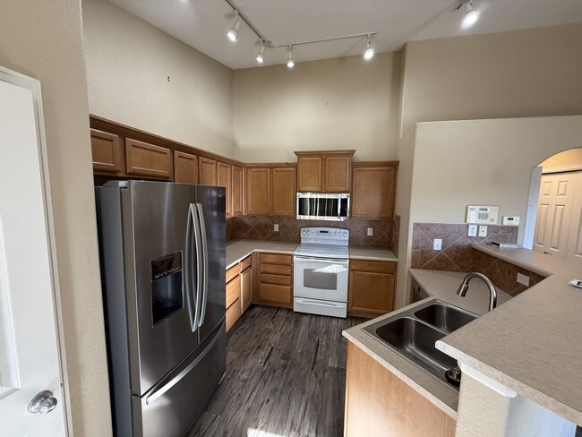 Building Photo - 5551 W 29th St