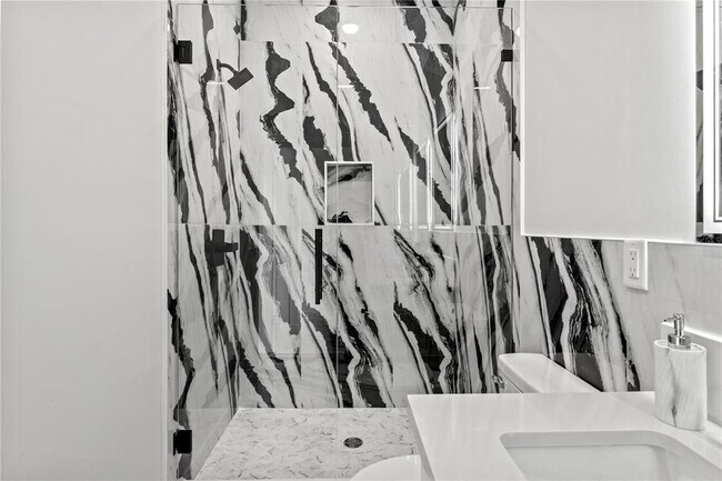 Building Photo - 4120 W North A St