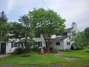 Building Photo - 62 Cherry Hill Rd