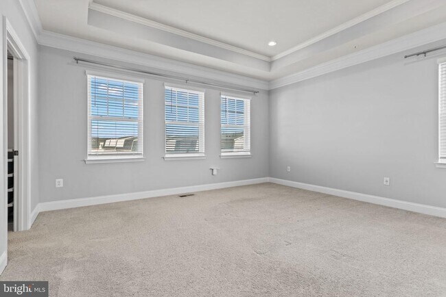 Building Photo - 7086 Executive Way