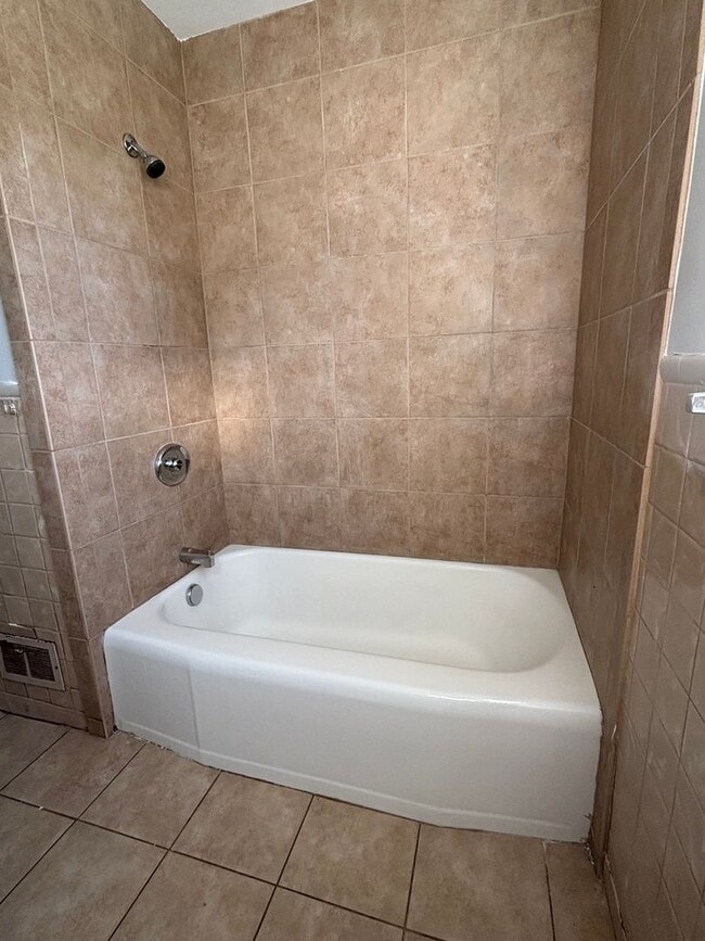 Building Photo - Charming 3-Bedroom Home in Arcadia – Winst...