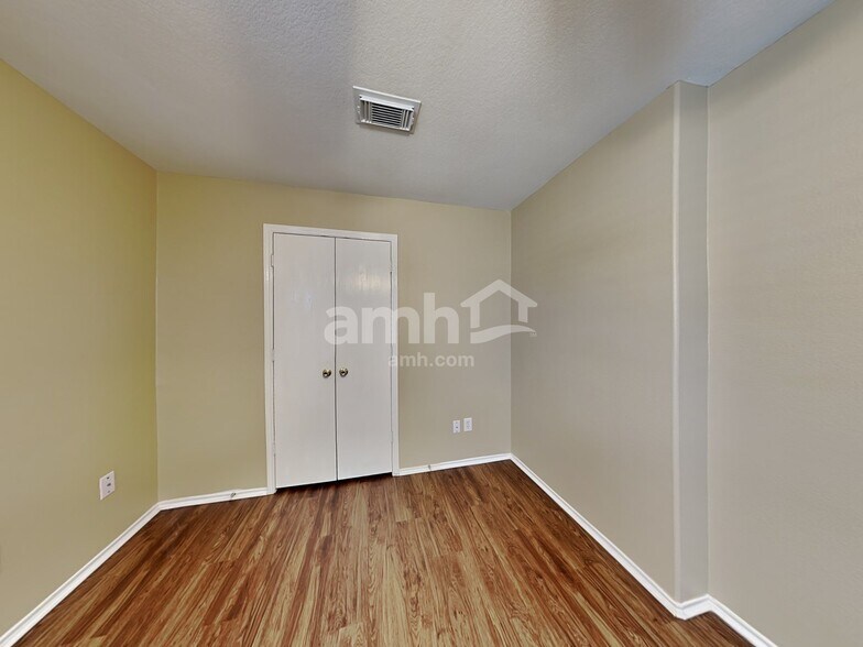 Building Photo - 8319 Obsidian Ct