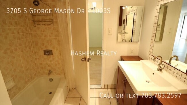 Building Photo - 3705 S George Mason Dr