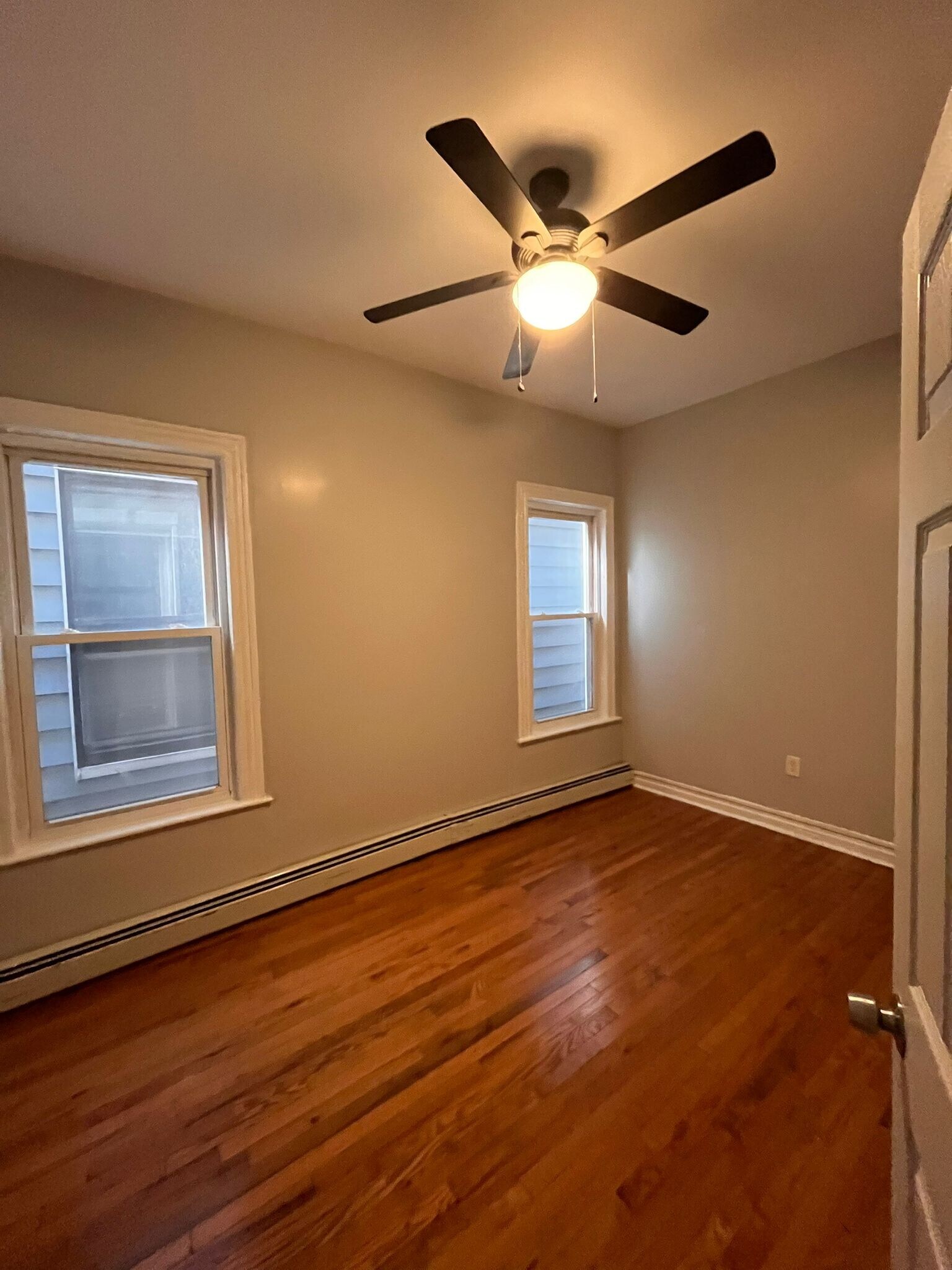 Building Photo - 104 Claremont Ave