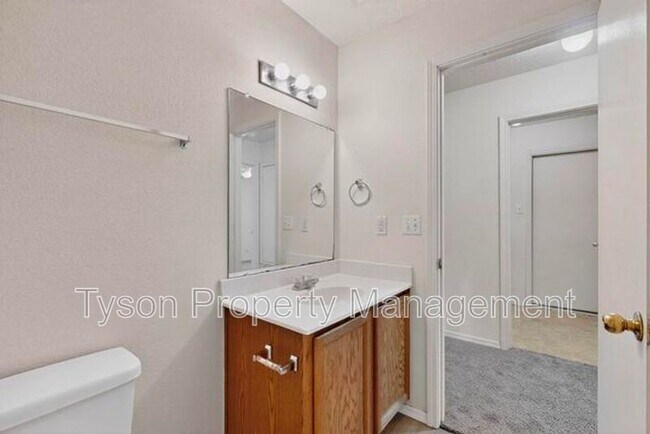 Building Photo - 3408 Elder Meadows Dr NE