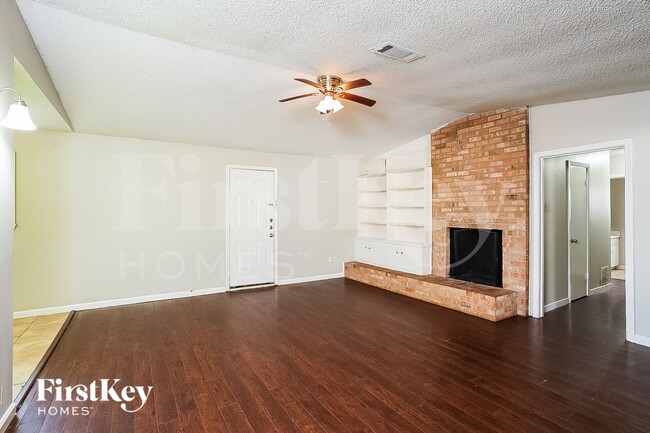 Building Photo - 10423 Collingswood Rd