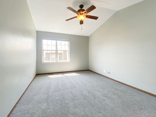 Building Photo - 17617 Horseshoe Ln