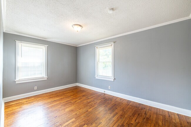 Building Photo - 1314 Goldleaf St
