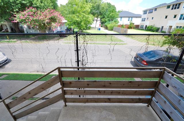 Building Photo - 6015 Reiger Ave