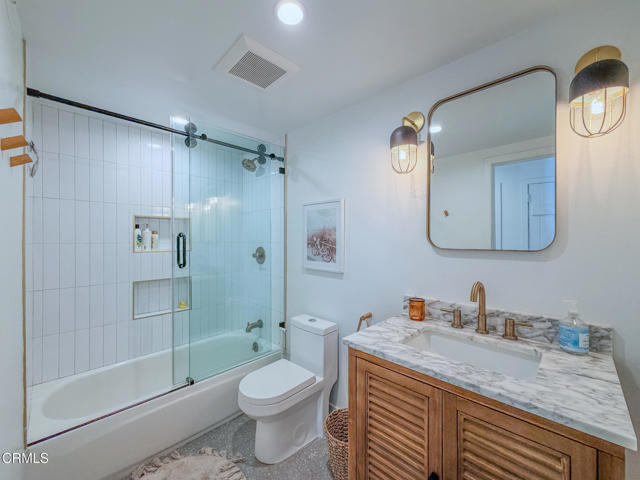 Building Photo - 4954 Dolphin Way