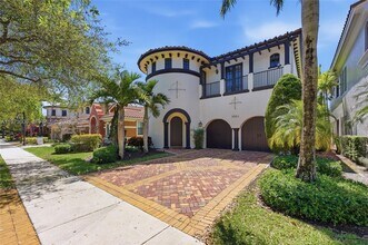 Building Photo - 9564 Exbury Ct