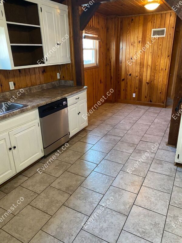 Building Photo - 4308 Francis St