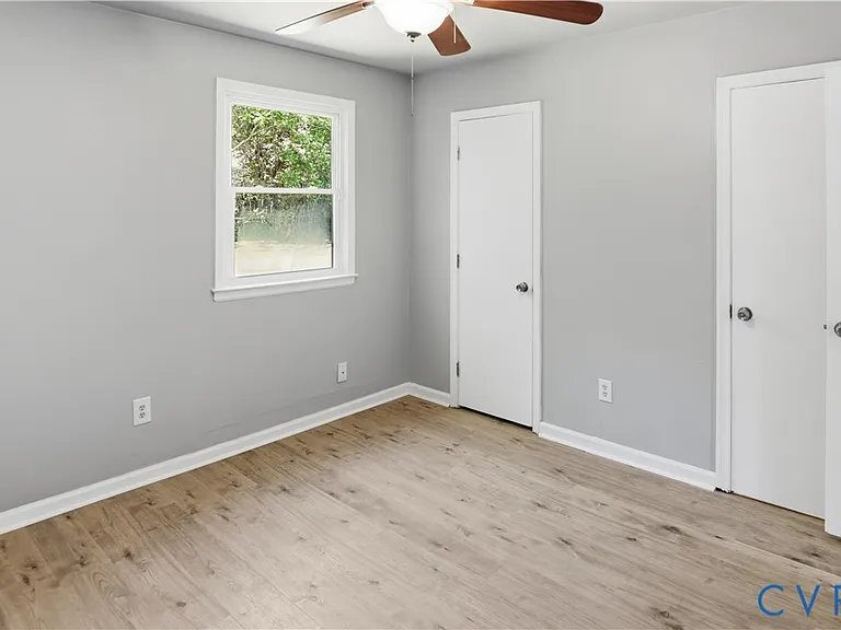 Building Photo - 3613 Creekwood Dr