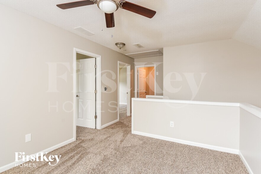 Building Photo - 1743 Taynton Cir