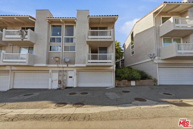 Building Photo - 28370 Rey De Copas Ln